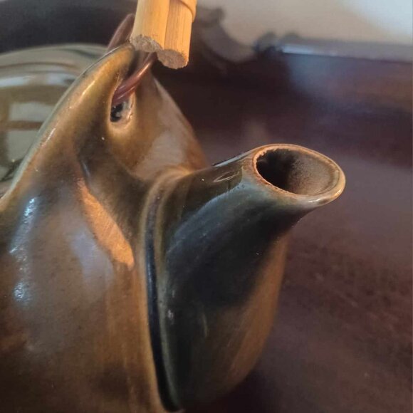 Vintage Mossy Green Ceramic Asian Teapot with Bamboo Wrapped Handle - Picture 7 of 10